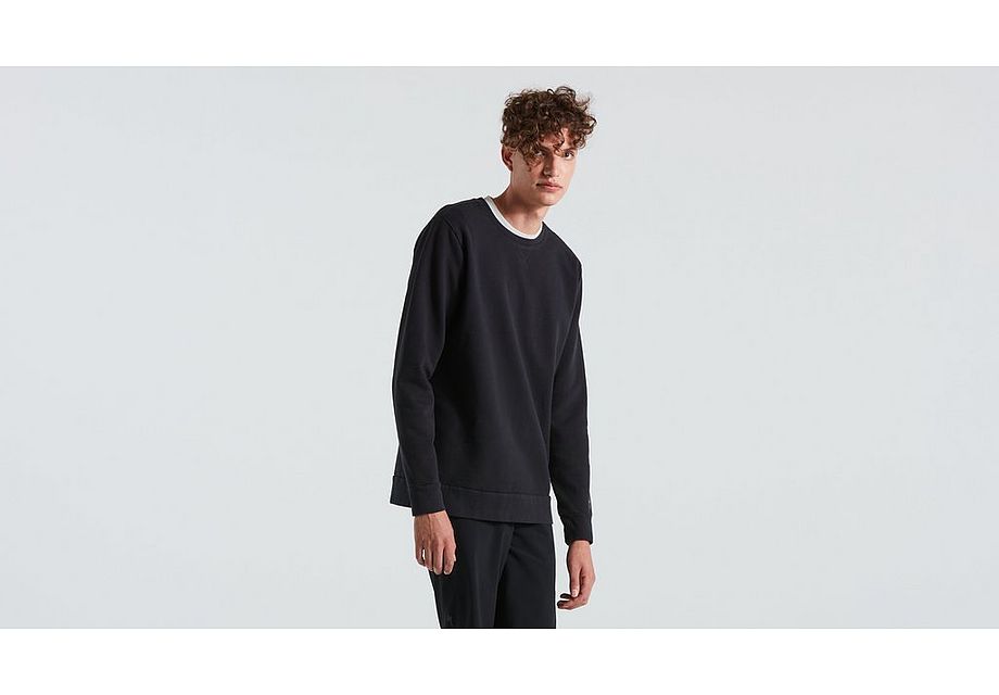 Men's Legacy Long Sleeve Crewneck